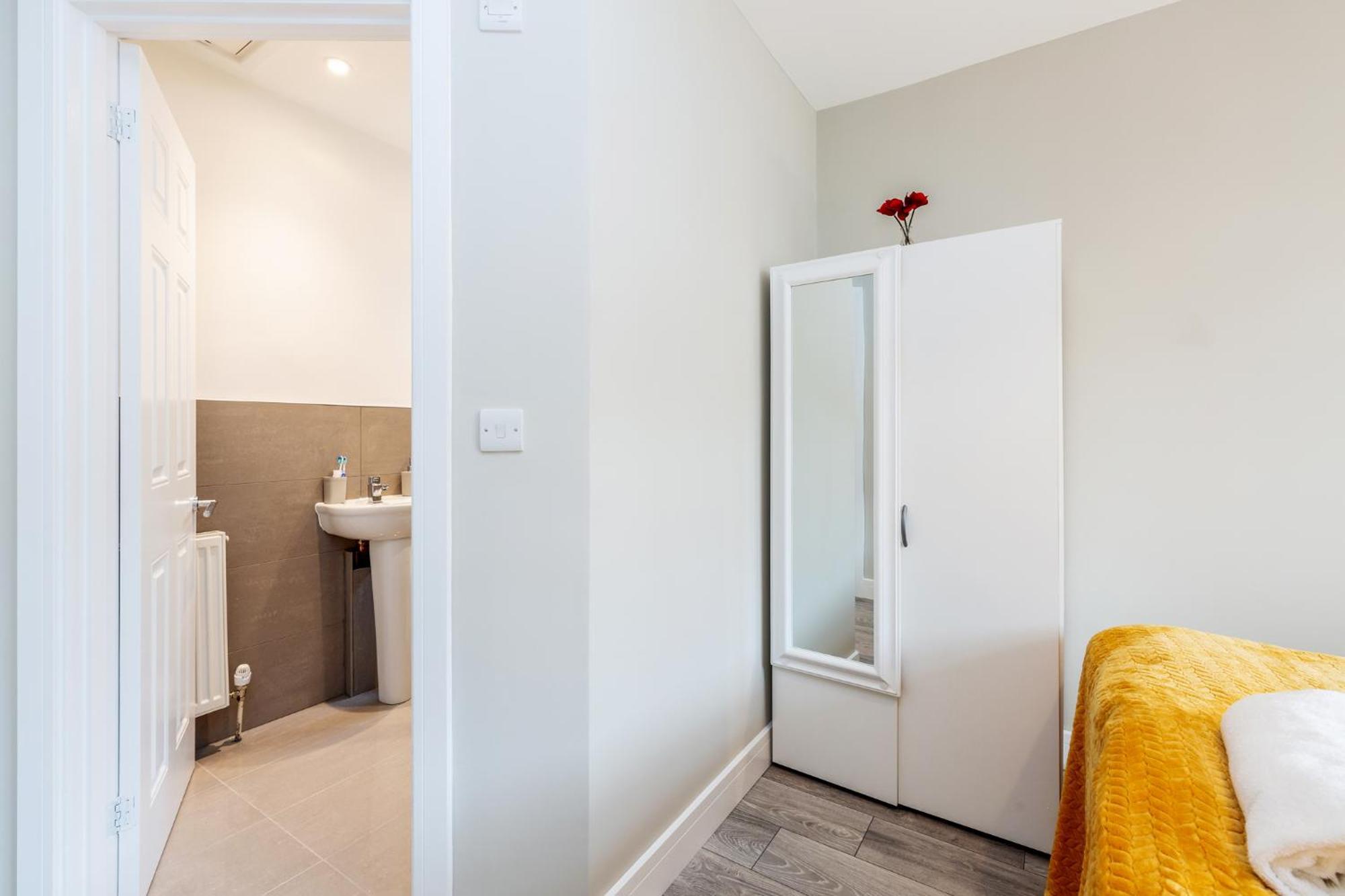 Dartford, Kent - Modern 2Bd 2Bath En-Suite Bungalow M25 Bluewater 외부 사진