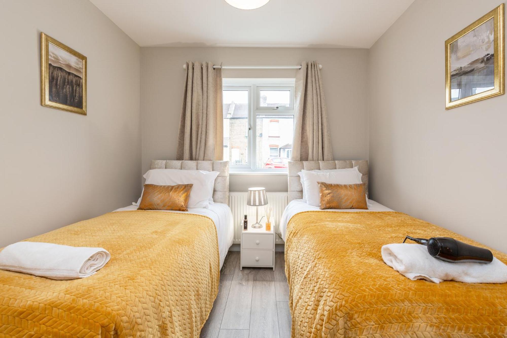 Dartford, Kent - Modern 2Bd 2Bath En-Suite Bungalow M25 Bluewater 외부 사진