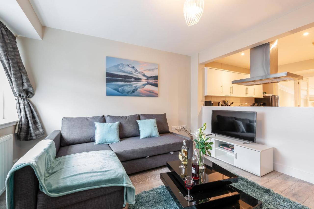 Dartford, Kent - Modern 2Bd 2Bath En-Suite Bungalow M25 Bluewater 외부 사진